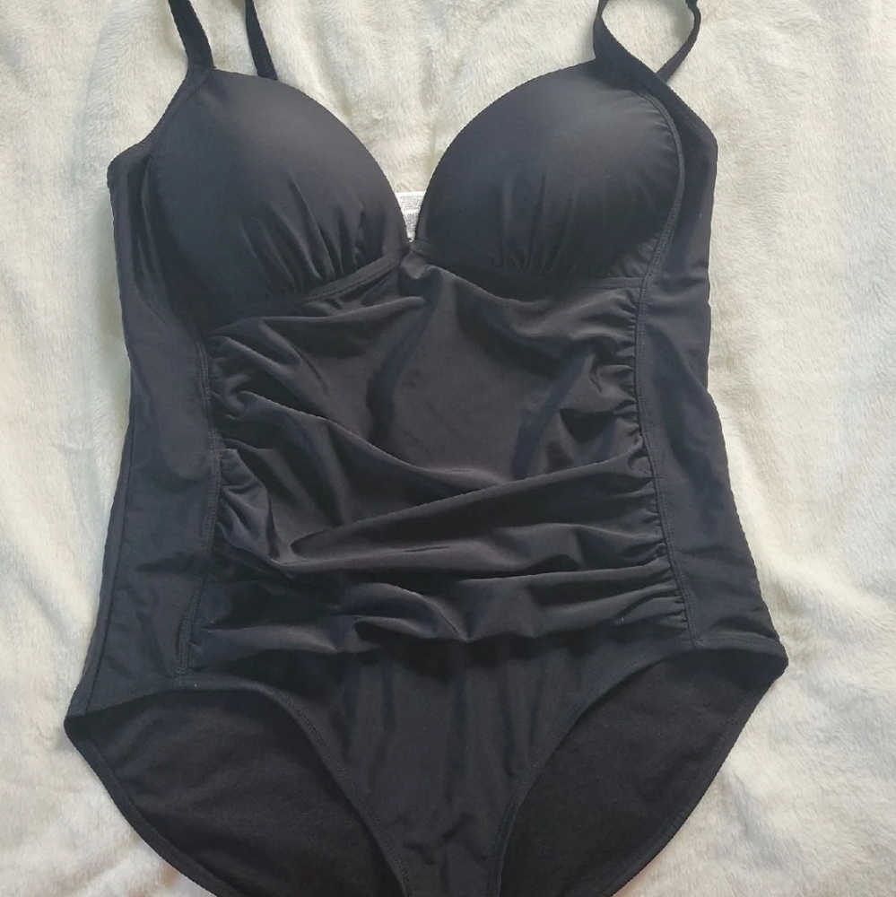 Jaclyn Smith Bath Suit